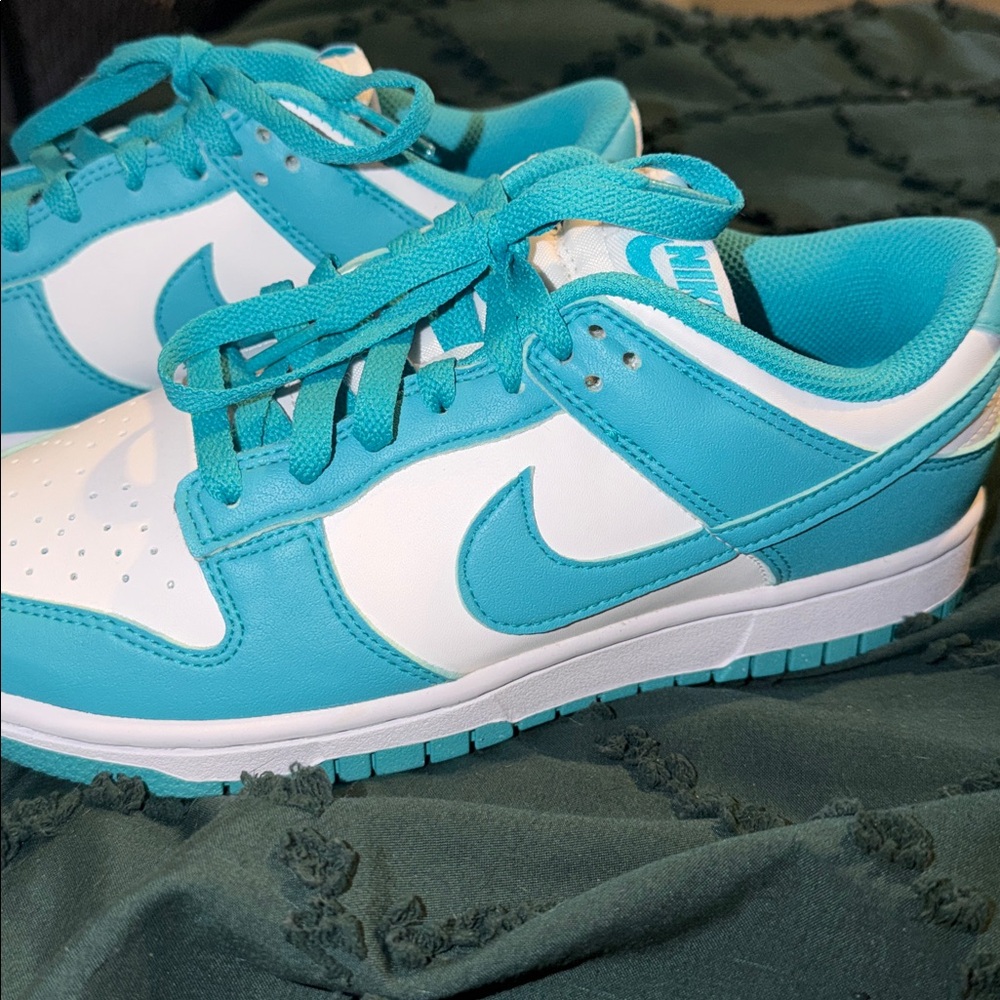 Nike dunks Aqua and White Sneakers - Picture 2 of 5